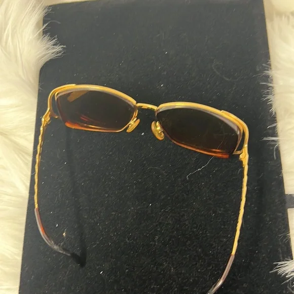 Vintage YSL “Yves Saint Laurent” Gold Glasses Frame Only  display picture 2